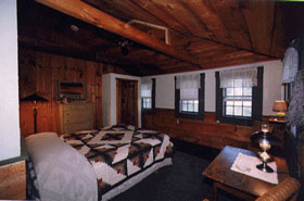 Wellfleet MA accommodations in Cape Cod Carriage House-Room C-4, Queen Bed and Private Bath